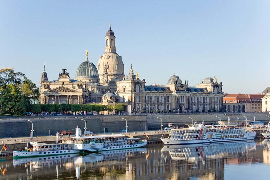 s-chsische-dampfschifffahrt-wei-e-flotte-dresden